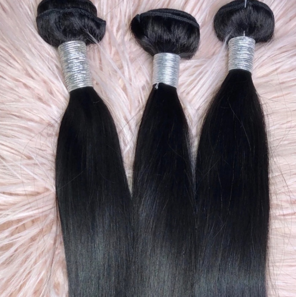 3 straight Brazilian bundles